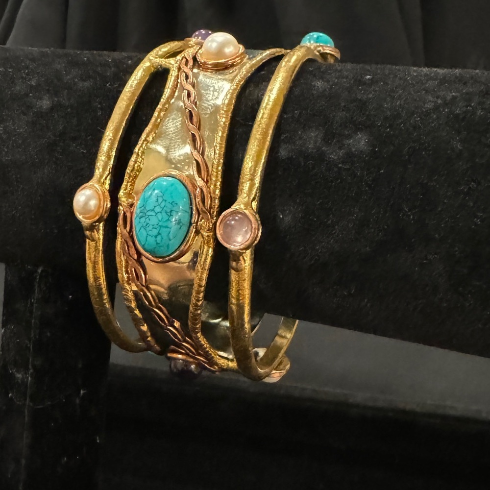 Stone Pearl Bangle Bracelet - Picture 8 of 13